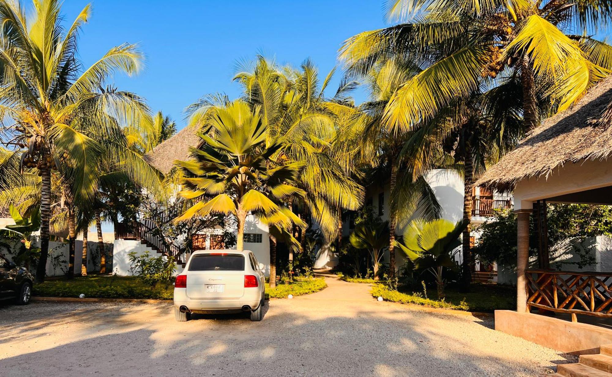 Zanzibar Bahari Hotel 4*